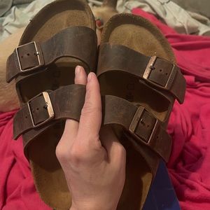 Birkenstock Arizona, mocha. Size 39 (size 8)